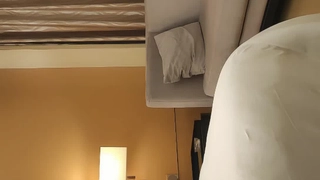 抓钱舞舞蹈视频撕破学妹的黑丝，插到足穴里感受学妹足交